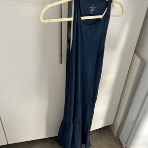 Sweaty Betty navy dress size medium.